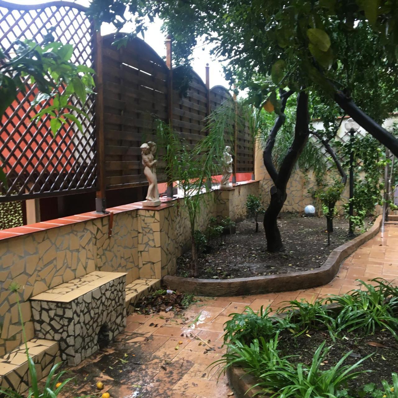 那不勒斯Il Giardino Di Daphne住宿加早餐旅馆 外观 照片